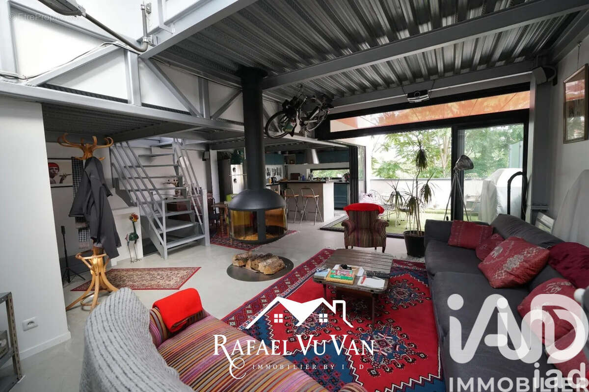 Photo 4 - Maison à IVRY-SUR-SEINE