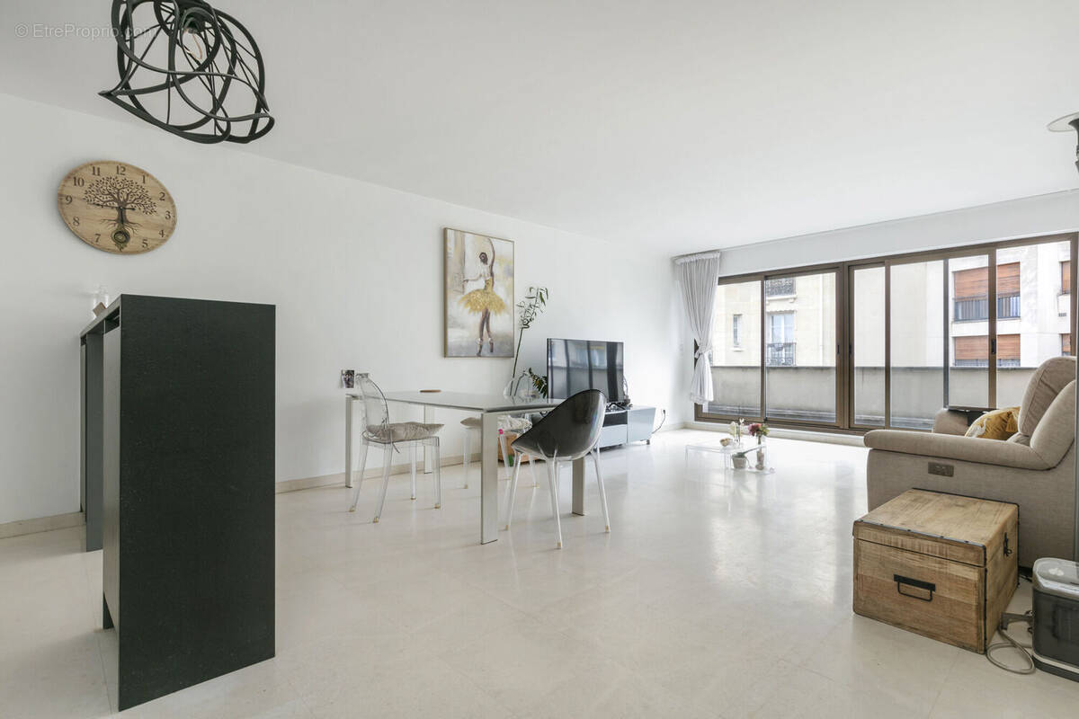 Photo 1 - Appartement à NEUILLY-SUR-SEINE