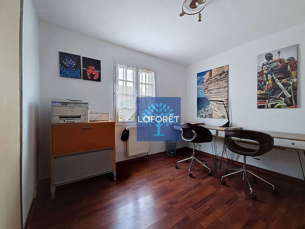 Maison à LEUDEVILLE