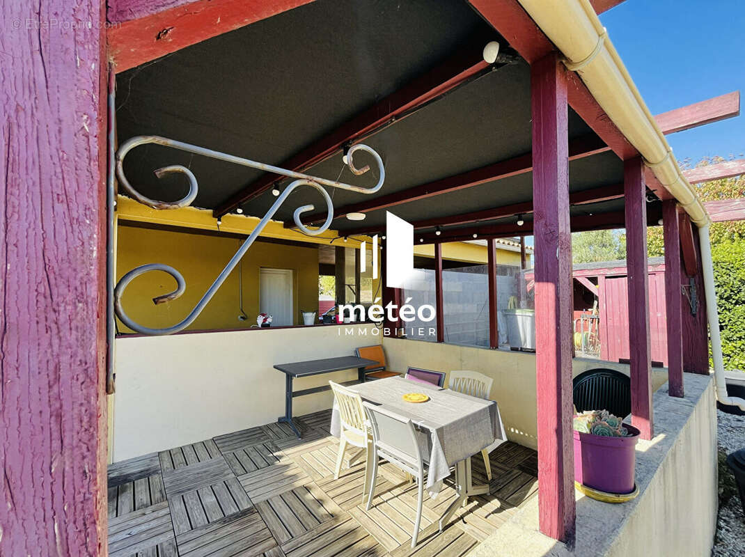 Maison à SAINTE-SOULLE