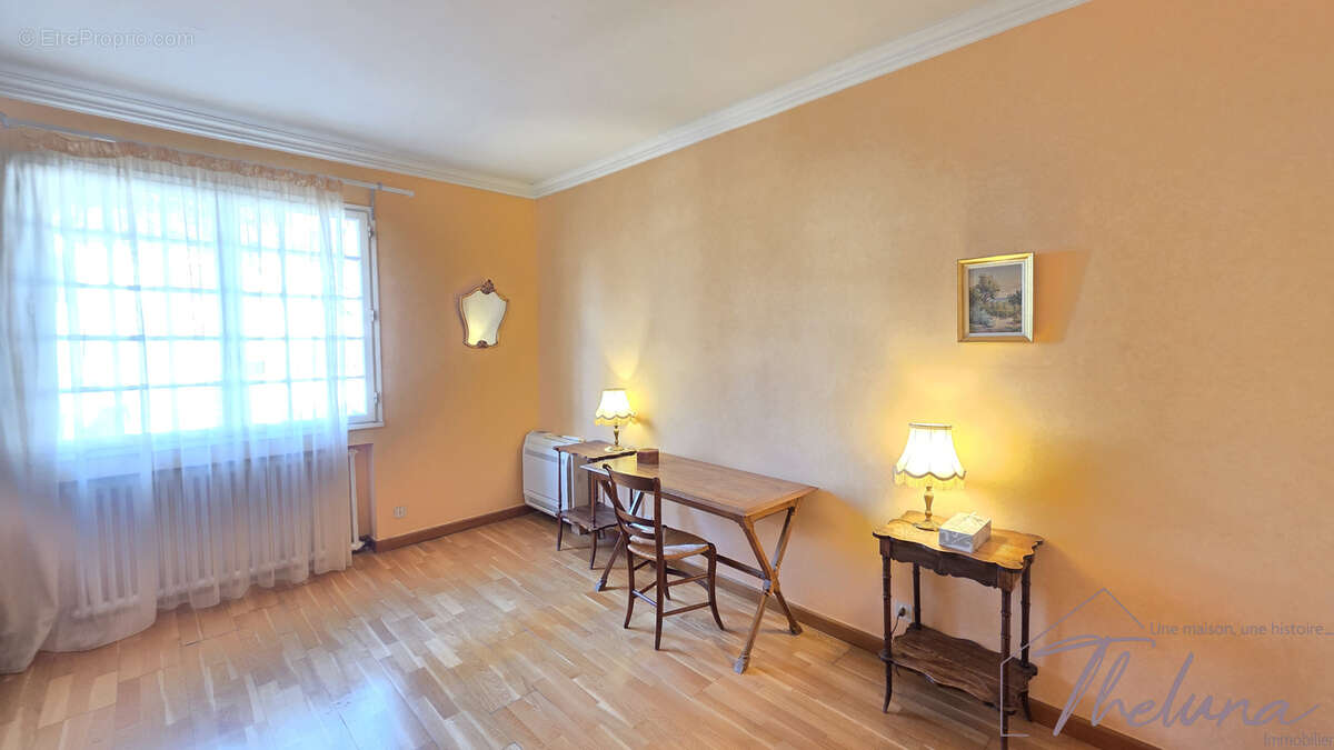 Maison à NIMES
