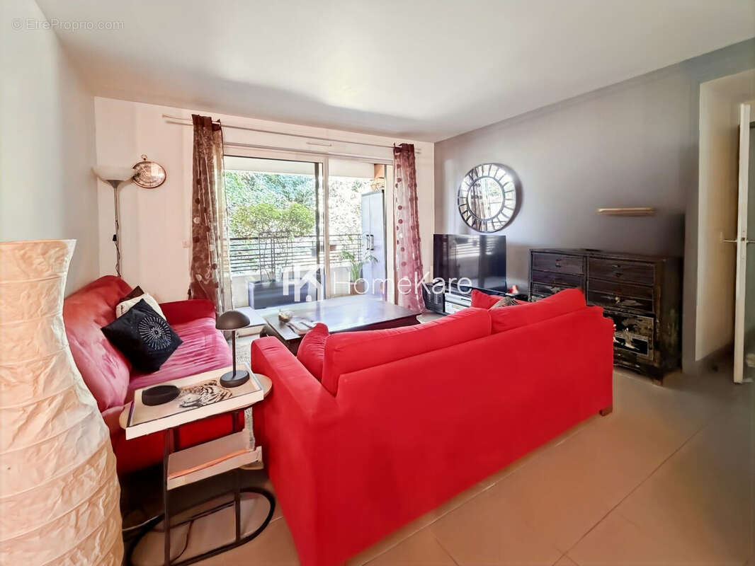 Appartement à LE HAILLAN