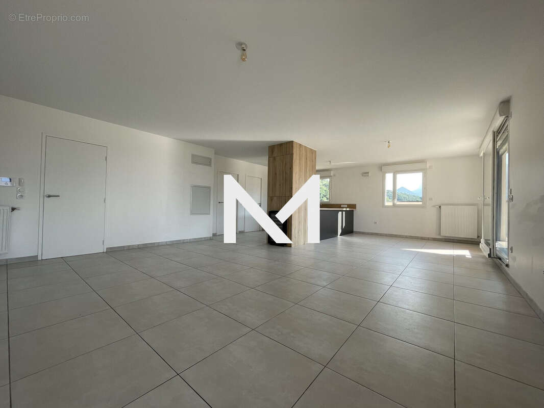 Appartement 116 m² à Echirolles  - photo 3