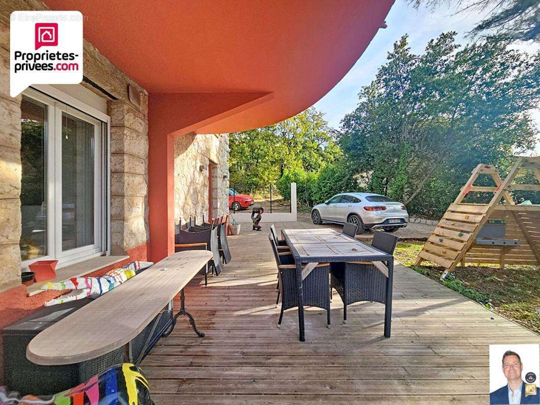 Appartement à SAINT-VALLIER-DE-THIEY