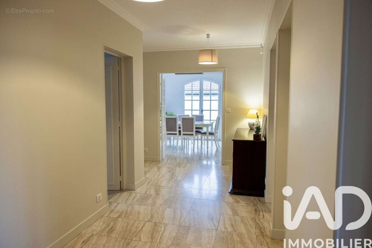 Photo 6 - Maison à SENS