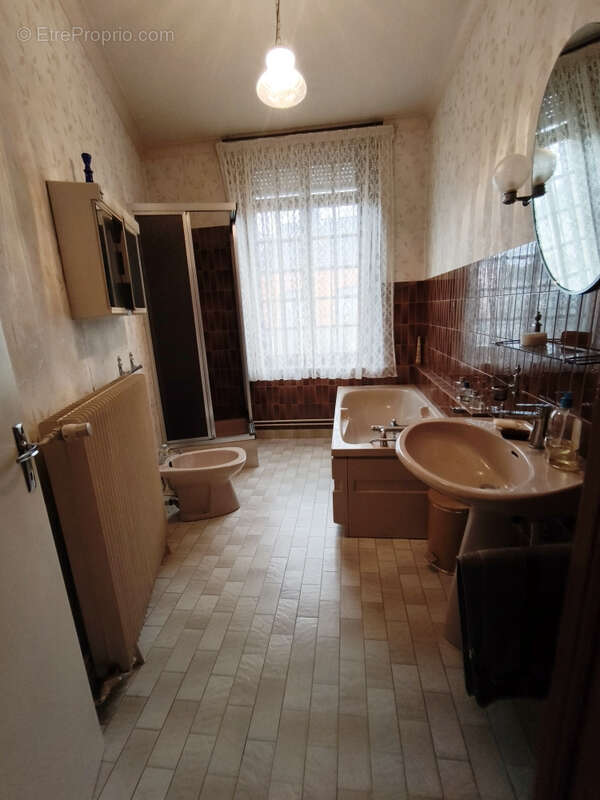 Maison à AVESNES-LE-COMTE