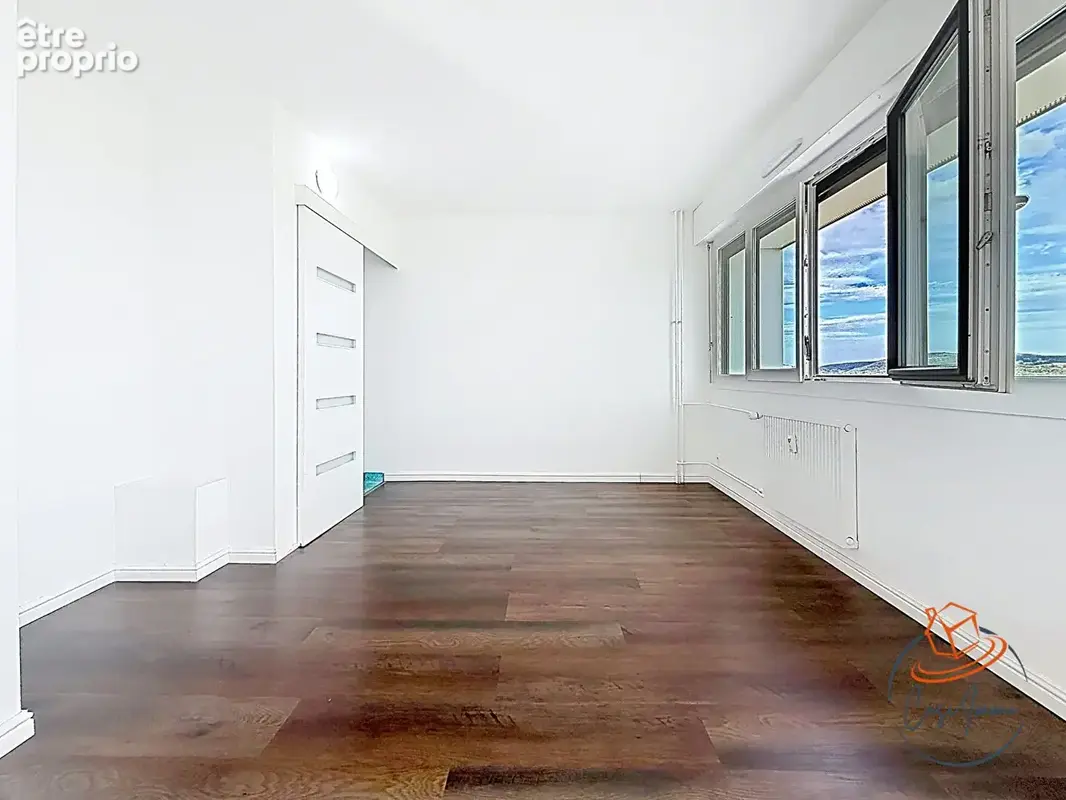 Appartement Gex 2 pièce(s) 47 m2 avec vue mont blanc dégagée - photo 6