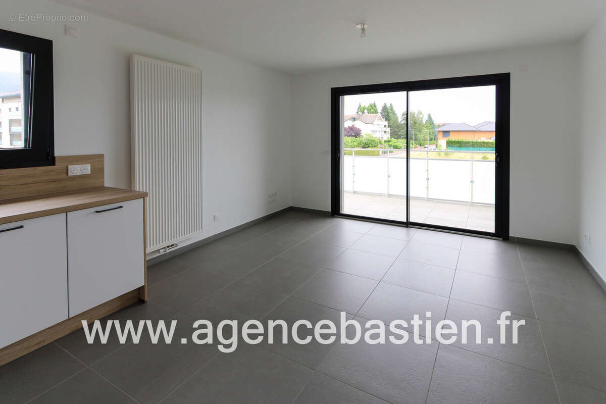 Appartement à DIVONNE-LES-BAINS