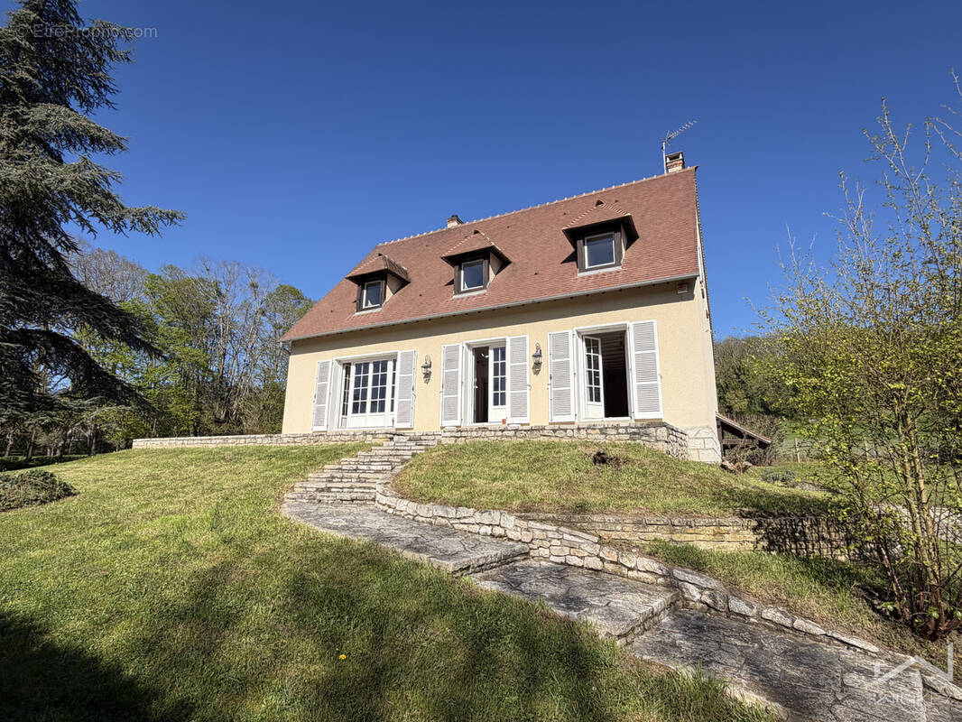 Maison à ROSAY