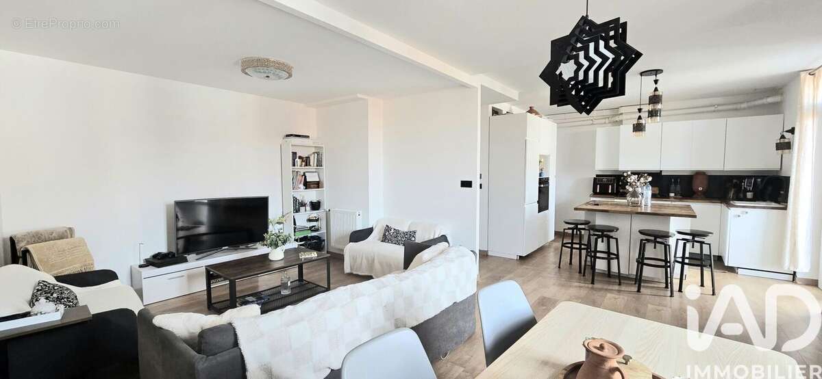 Photo 2 - Appartement à SAINT-ETIENNE