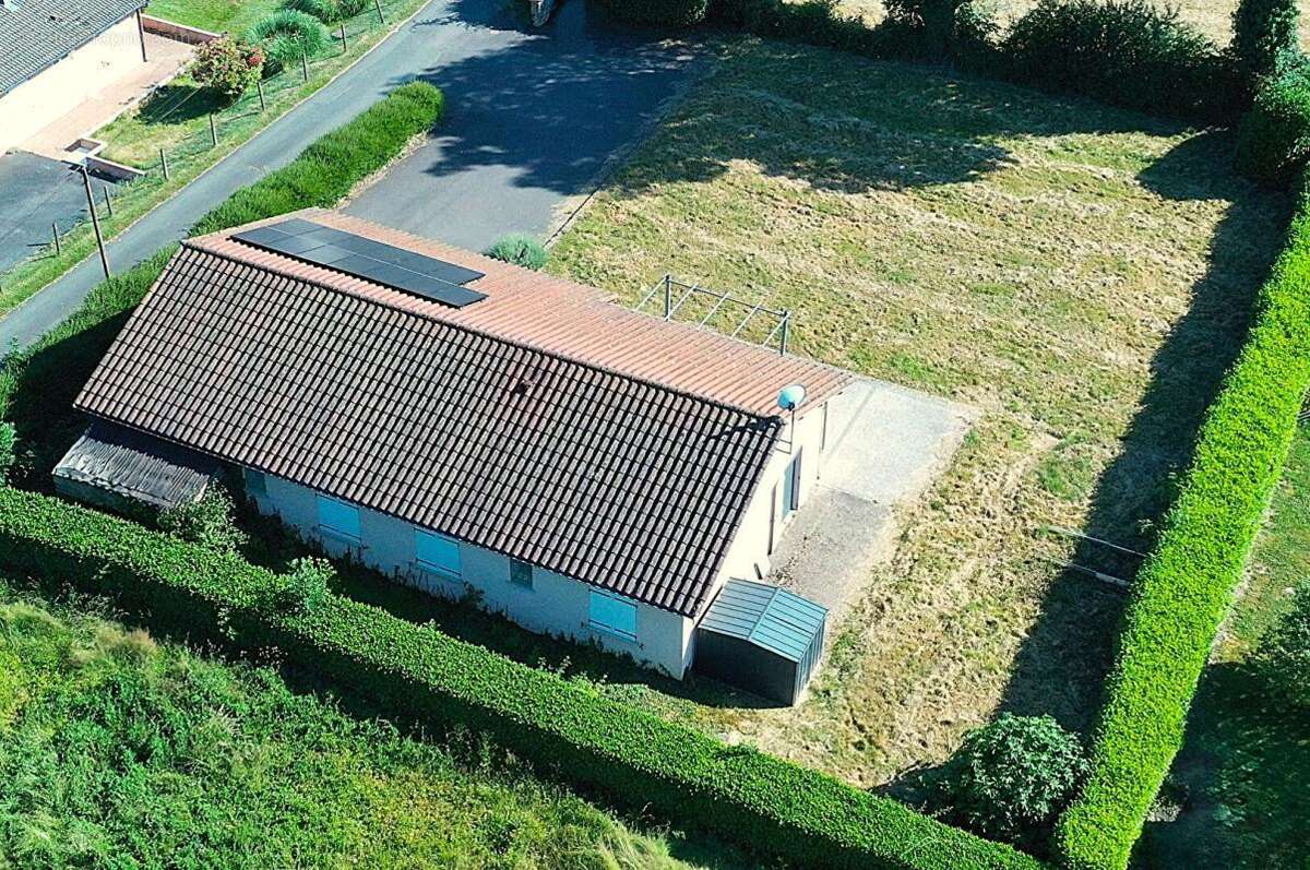Maison à VIOLAY