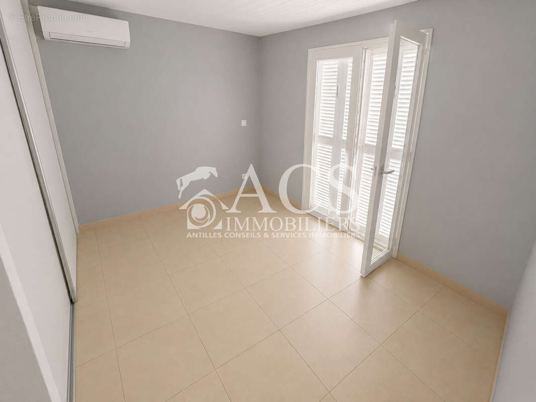 Appartement à LES TROIS-ILETS