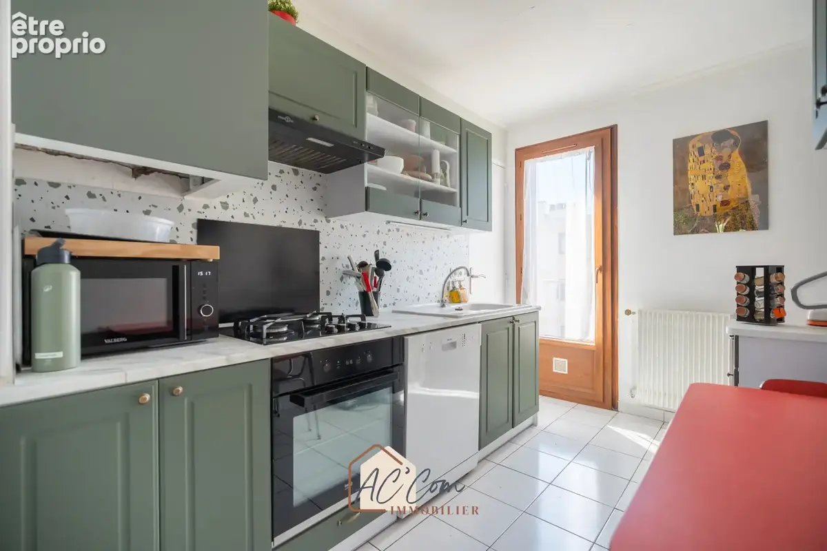 Saint-julien   appartement t3/4 de 76.82 m2   balcon   2/3 chambres - photo 5