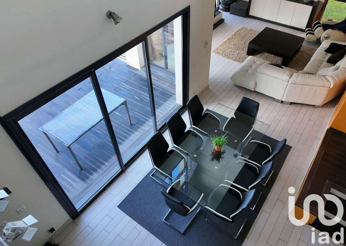 Photo 6 - Maison à SAINT-ETIENNE