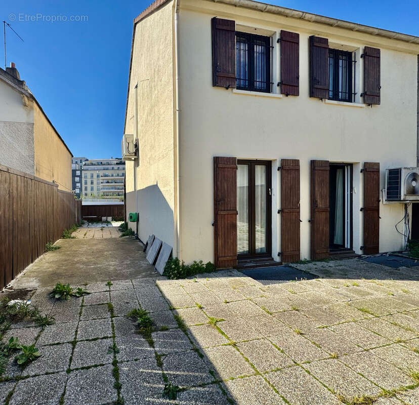 Maison à AUBERVILLIERS