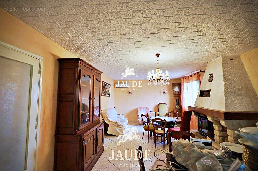 Maison à BUSSIERES-ET-PRUNS