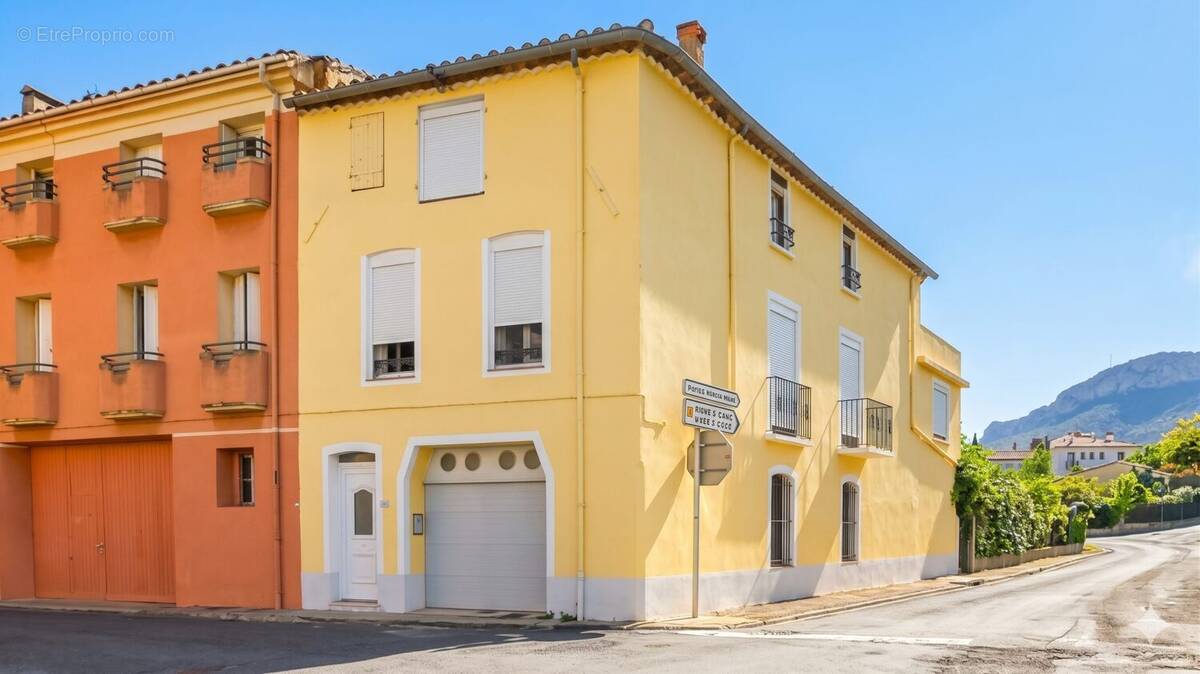 Maison à SAINT-PAUL-DE-FENOUILLET