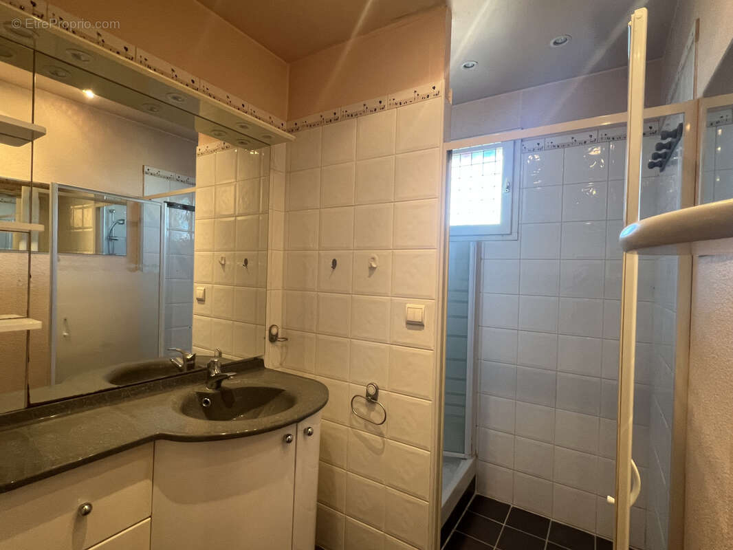 Appartement à PONT-SAINT-ESPRIT