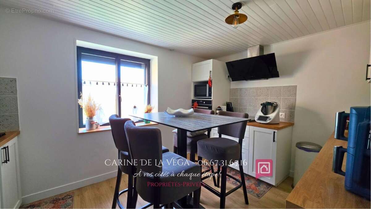 Maison à FOS