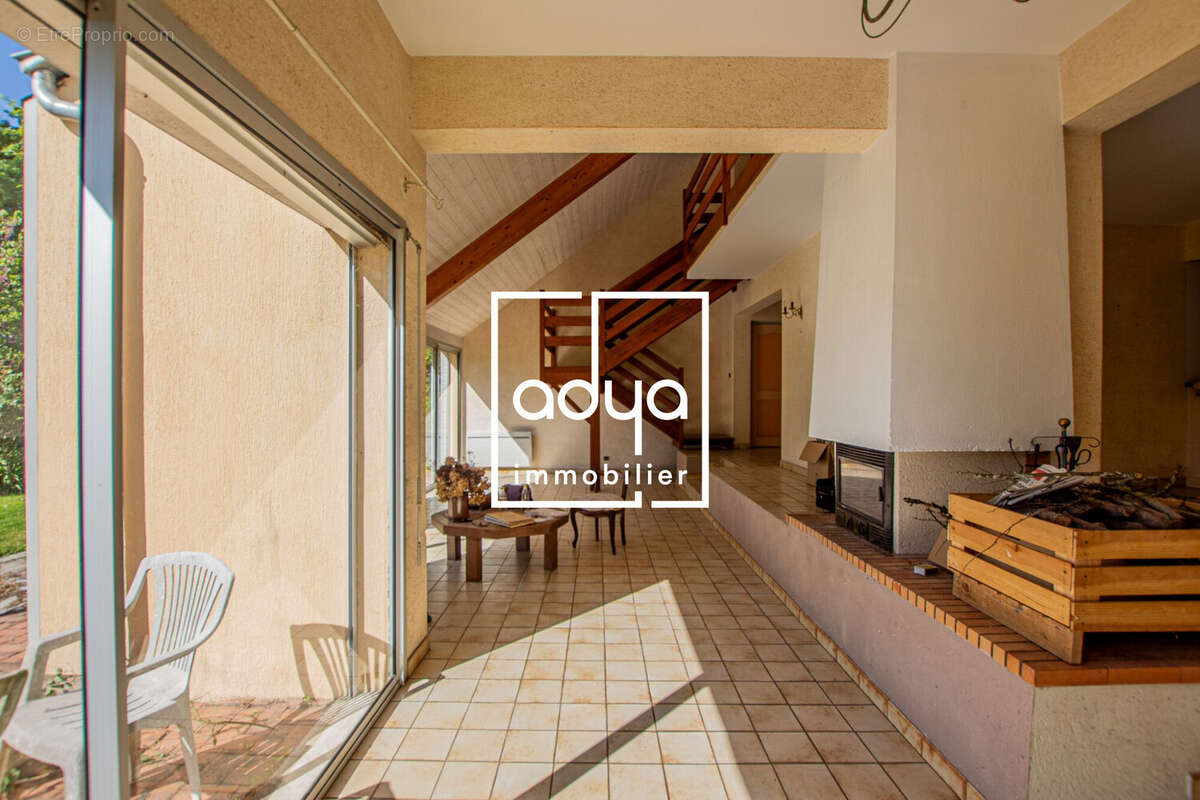 Maison à LA POUEZE