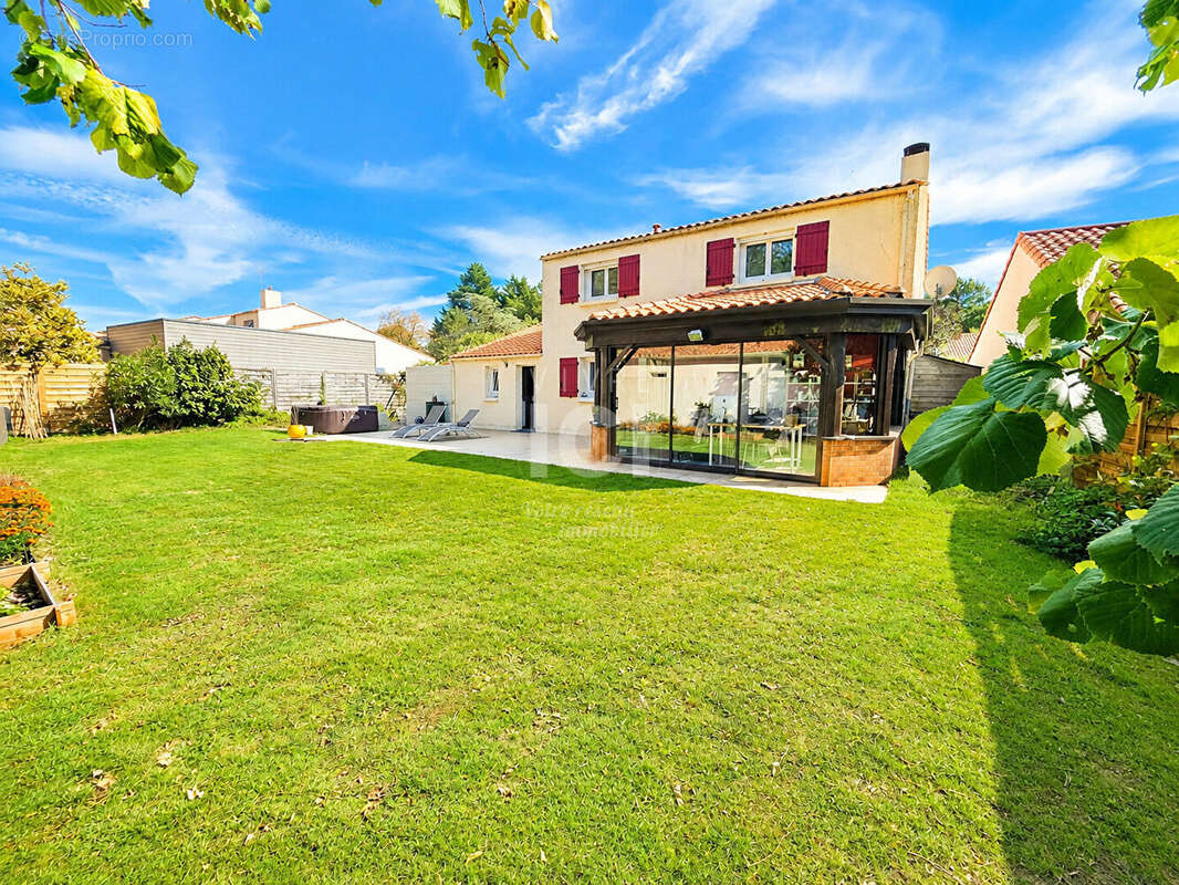 Maison à BOUAYE
