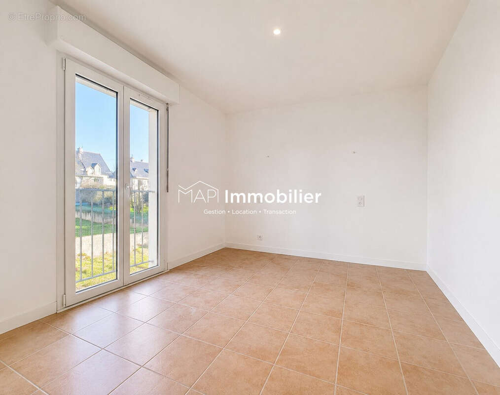 Maison 137 m² à Caudan  - photo 9
