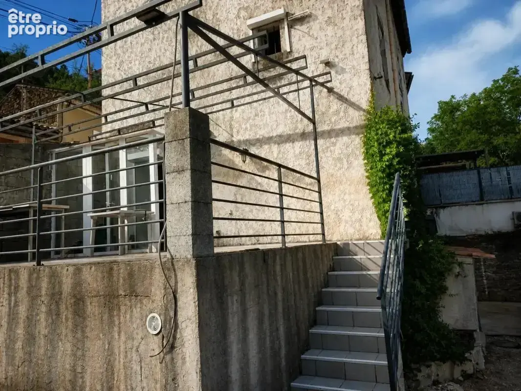 Maison 10 pièces de 150 m2 à La Vernarède - photo 14