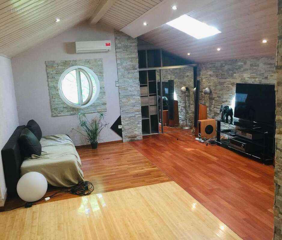 Maison à VEIGY-FONCENEX