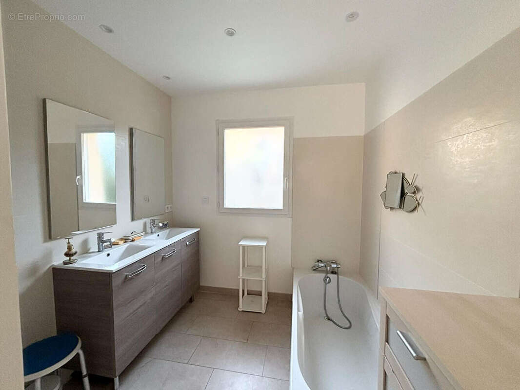 Maison à BRIVE-LA-GAILLARDE