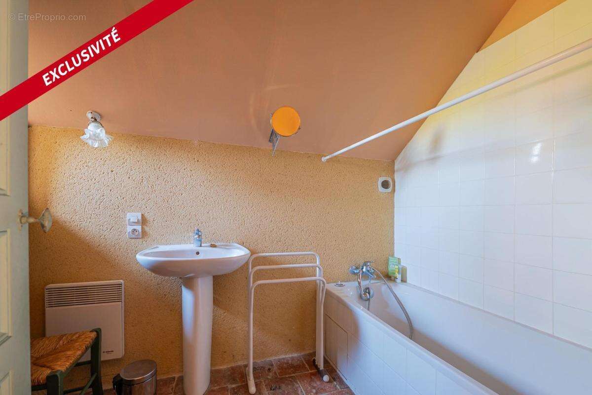 Maison à SAINT-CALAIS