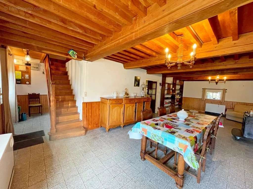 Maison à GOULOUX