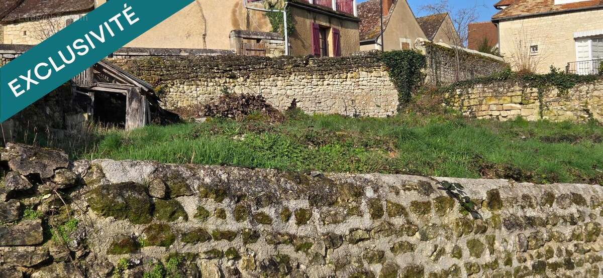 Photo 2 - Terrain à LA ROCHE-POSAY