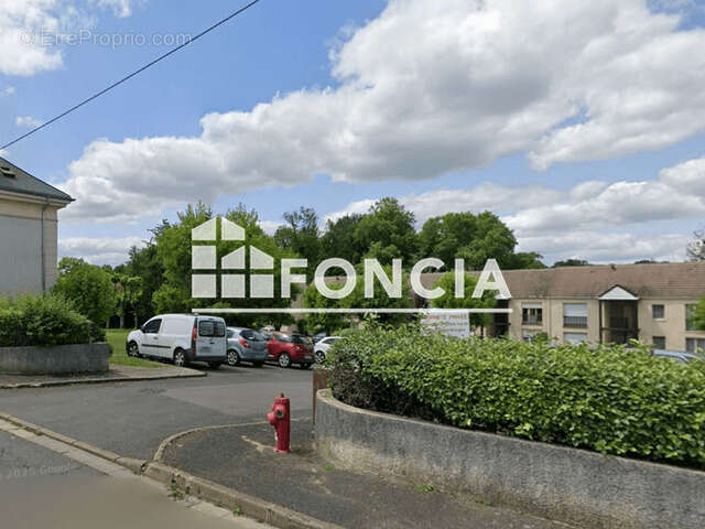 Appartement à MENNECY