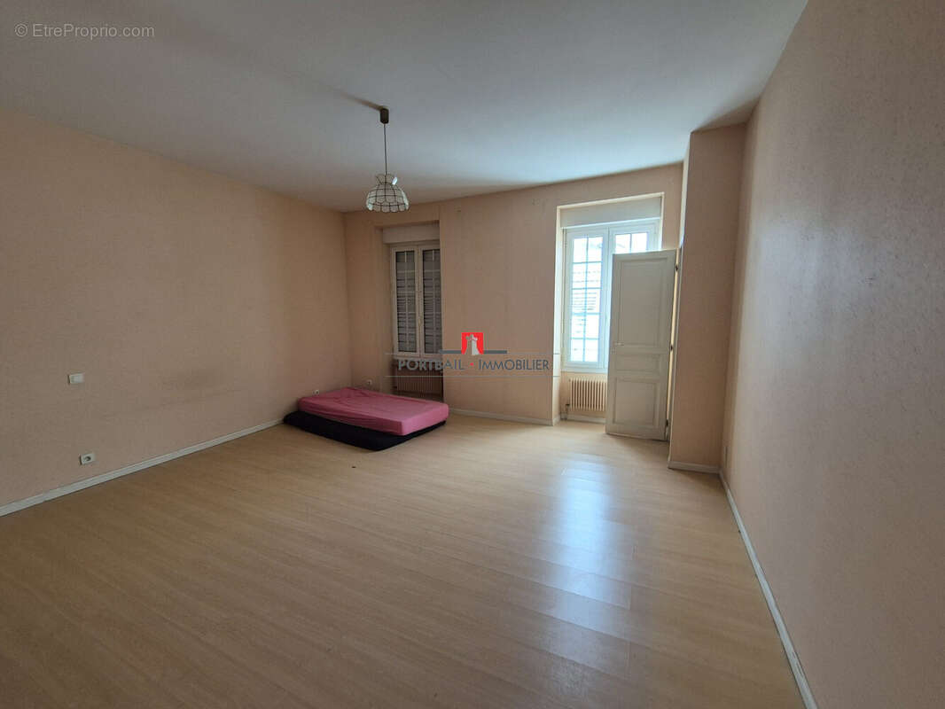 Appartement à BLAYE