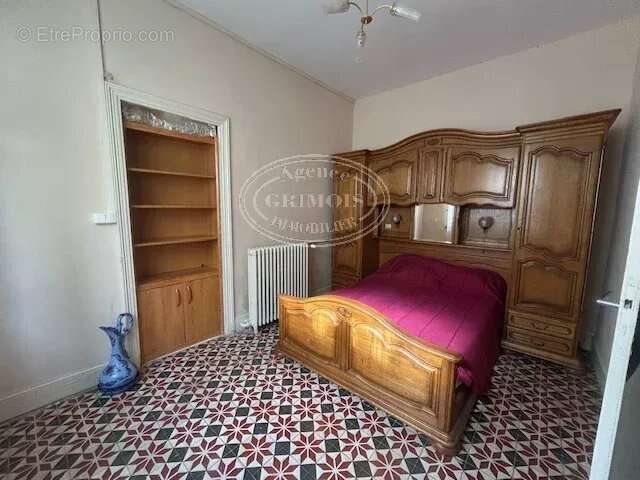 Maison à LEZIGNAN-CORBIERES