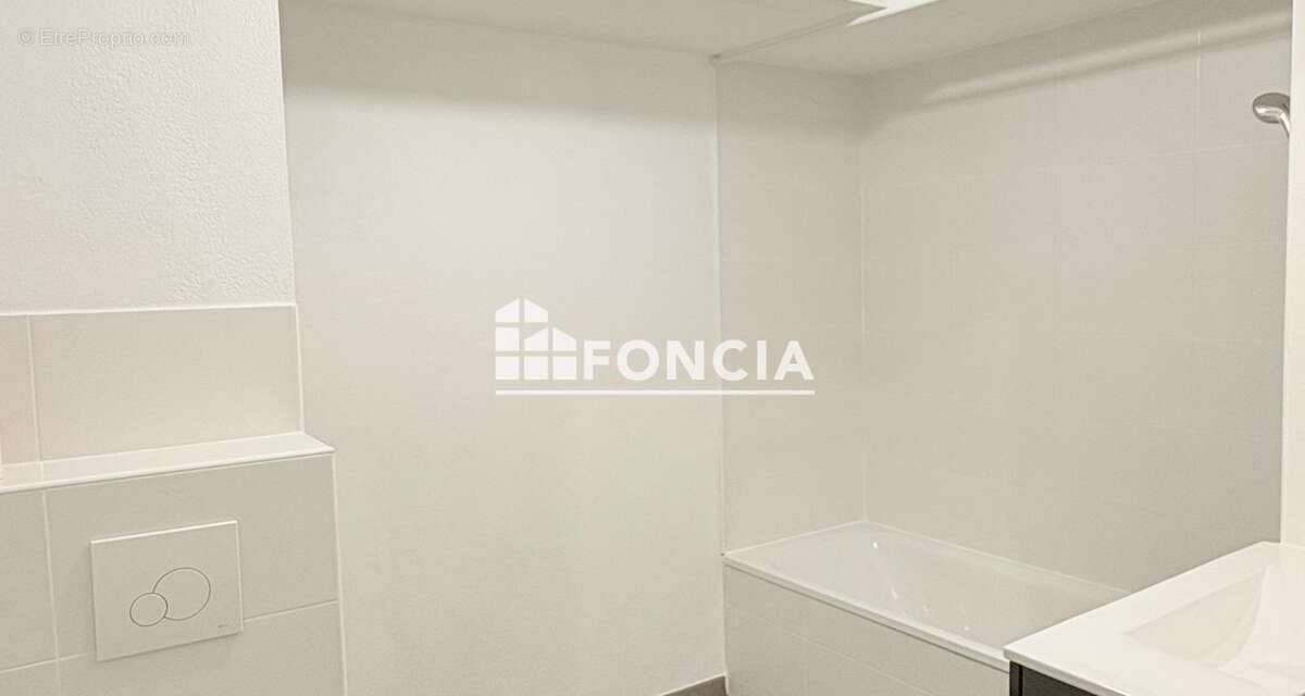 Grand t2 de 48 m2 proche de l'ormeau - photo 8