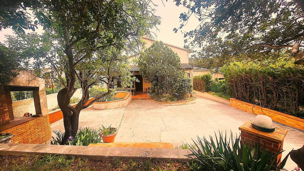 Photo 1 - Maison à LE ROVE