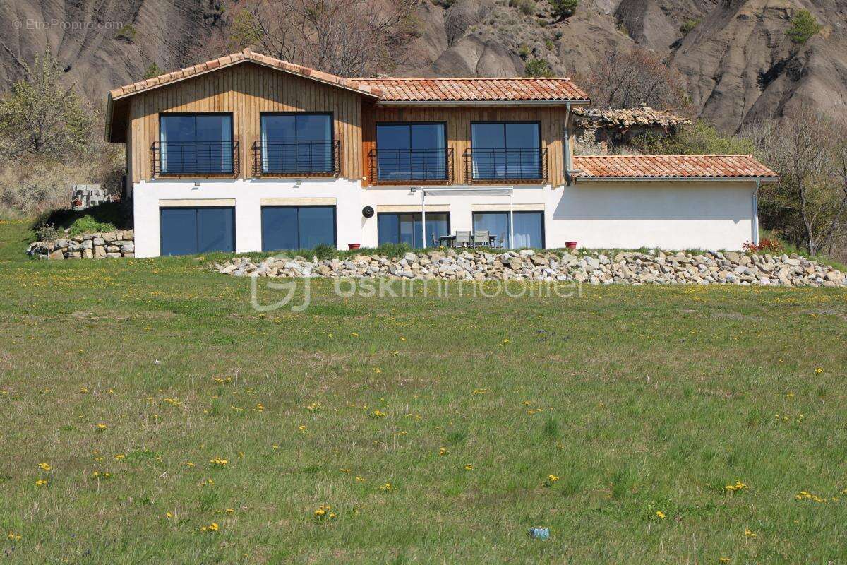 Maison à SISTERON