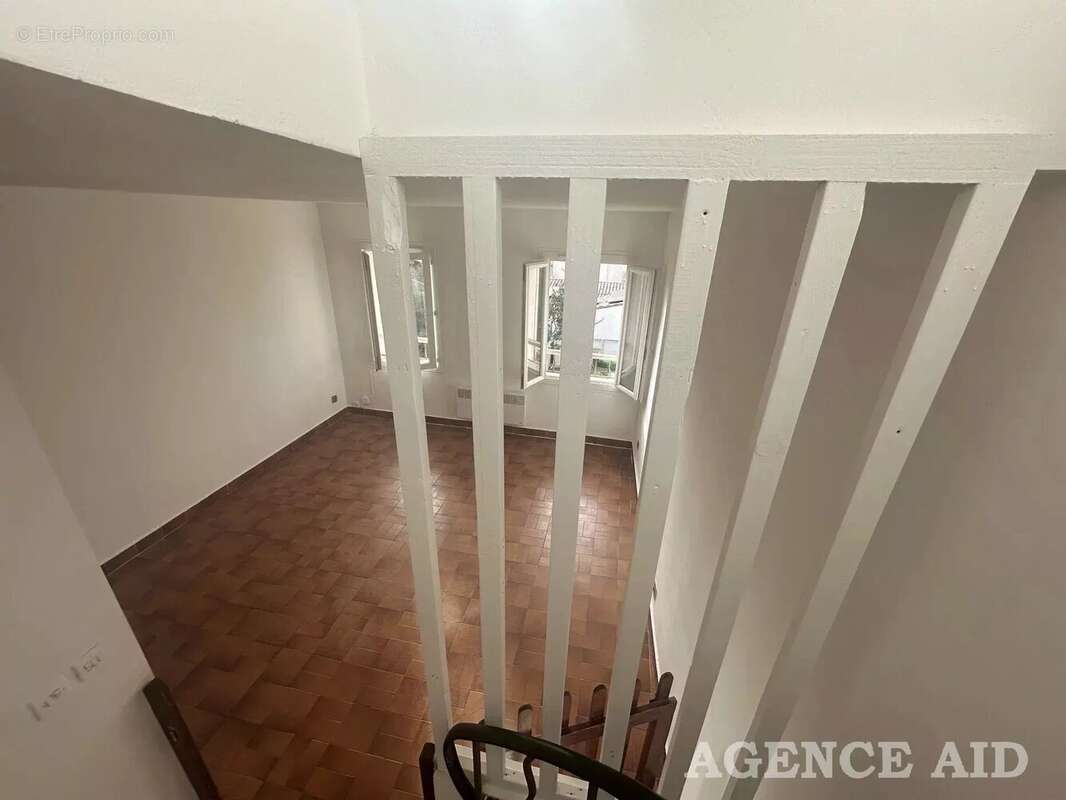 Appartement à CUGES-LES-PINS