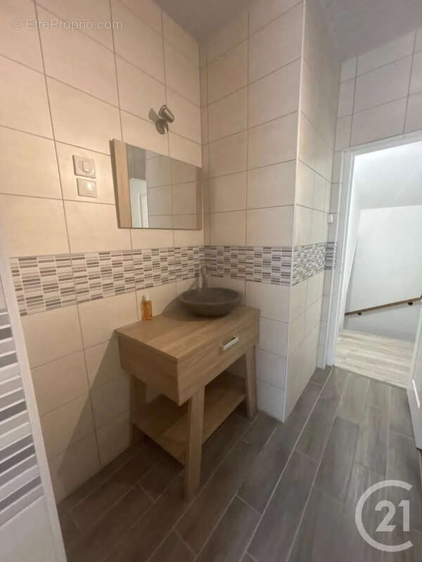 Maison 93 m² à Saint-Quentin  - photo 5