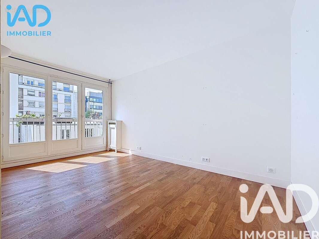 Photo 9 - Appartement à PARIS-18E
