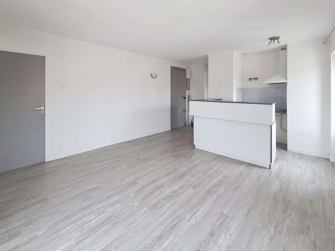 Photo 2 - Appartement à BORDEAUX