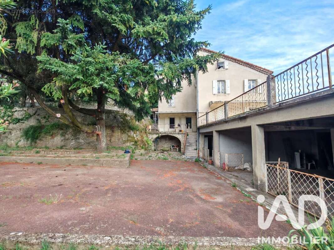 Maison 192 m² à Largentiere  - photo 5