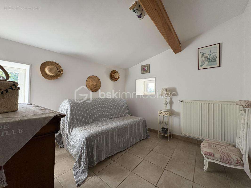 Maison à CORME-ECLUSE