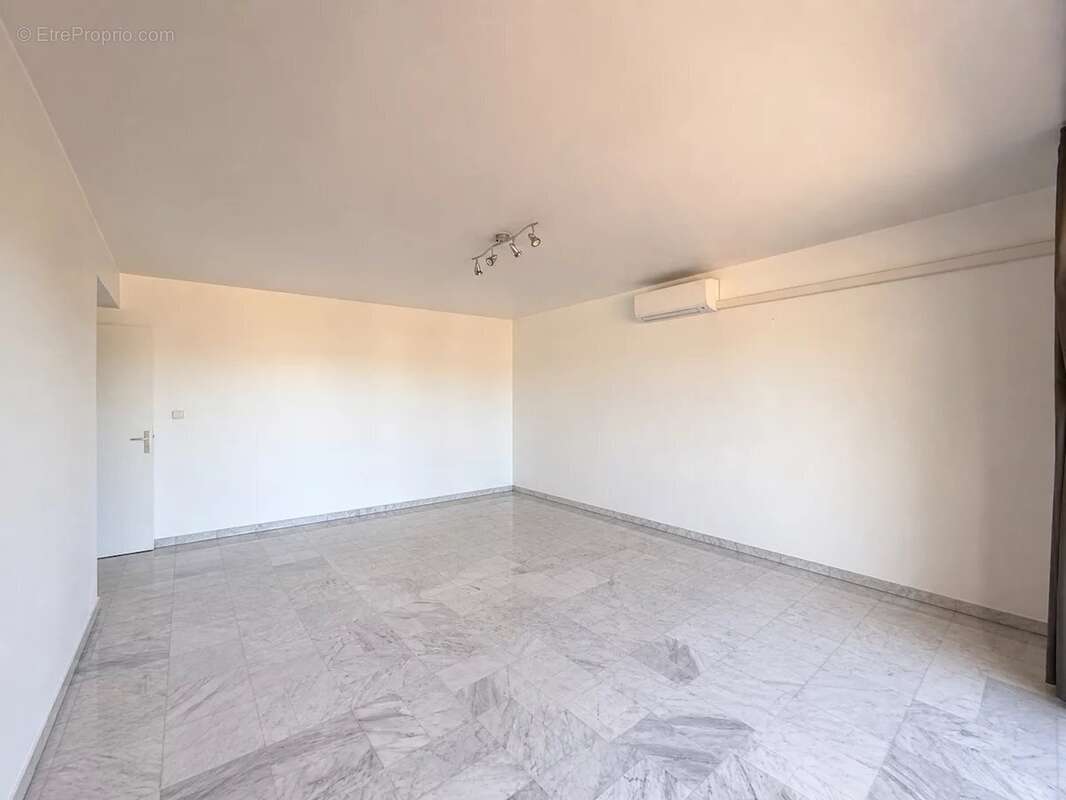 Appartement à AUBAGNE