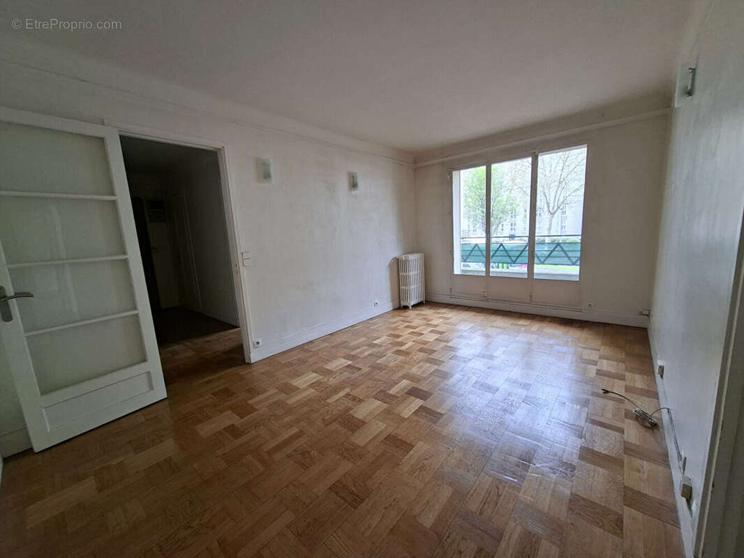 Appartement à ISSY-LES-MOULINEAUX