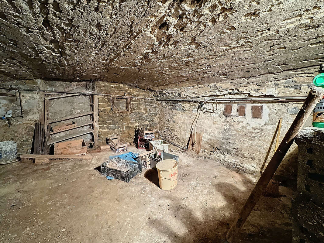 Maison à DOMMARTIN-SUR-VRAINE