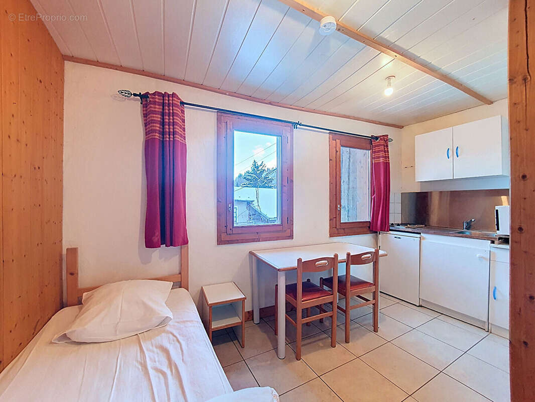 Maison à SAINT-MARTIN-DE-BELLEVILLE