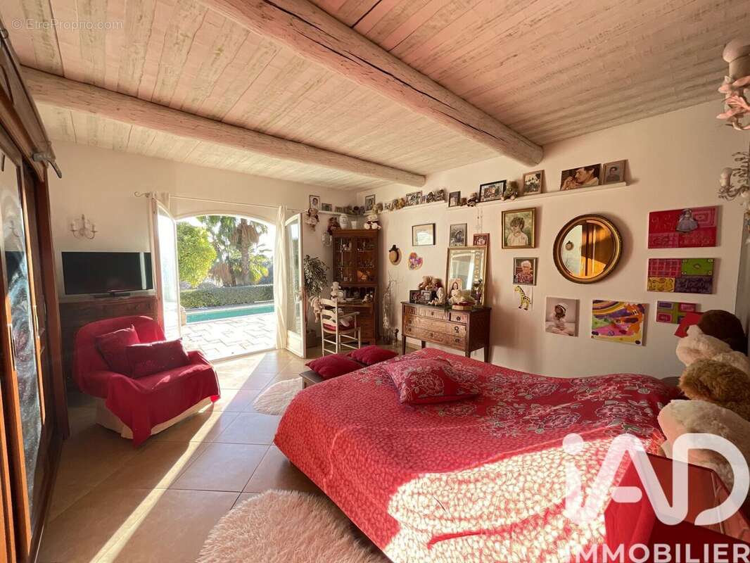 Photo 3 - Maison à LA MOTTE