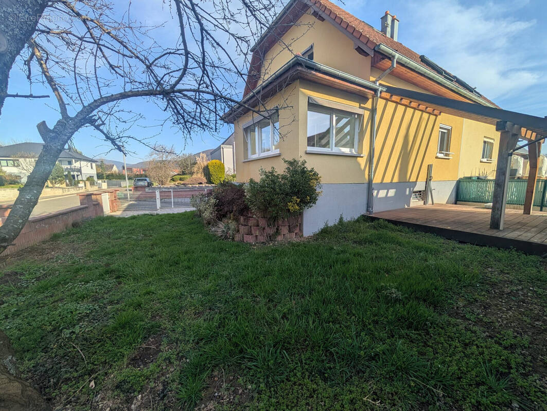 Maison à SOULTZ-HAUT-RHIN
